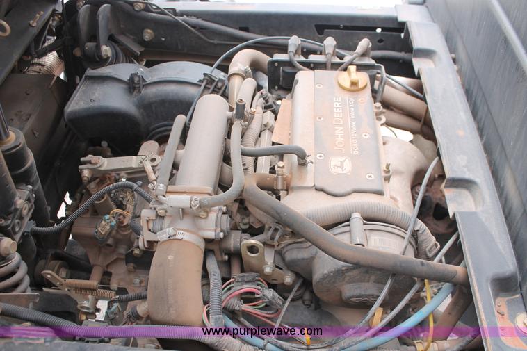 image for item H8253 2012 John Deere 825i Gator utility vehicle