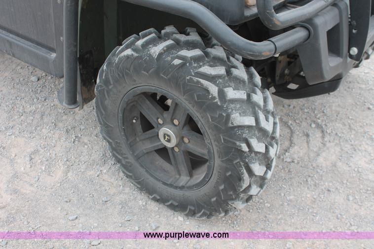 image for item H8253 2012 John Deere 825i Gator utility vehicle