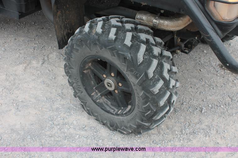 image for item H8253 2012 John Deere 825i Gator utility vehicle