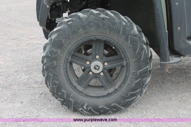 image for item H8253 2012 John Deere 825i Gator utility vehicle