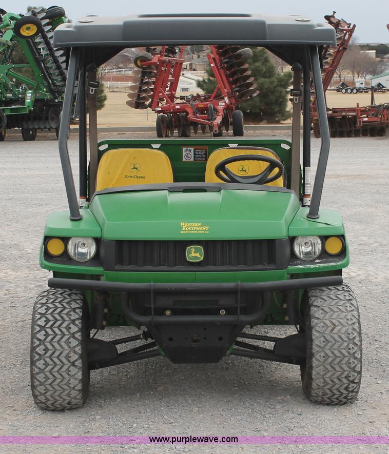 image for item H8258 2006 John Deere HPX Gator utility vehicle