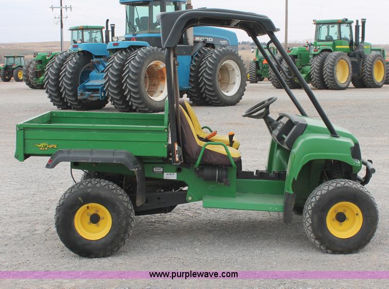 image for item H8258 2006 John Deere HPX Gator utility vehicle