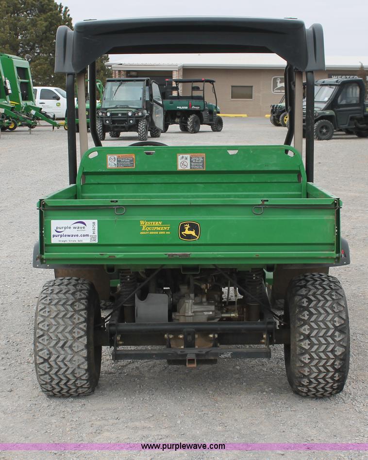 image for item H8258 2006 John Deere HPX Gator utility vehicle