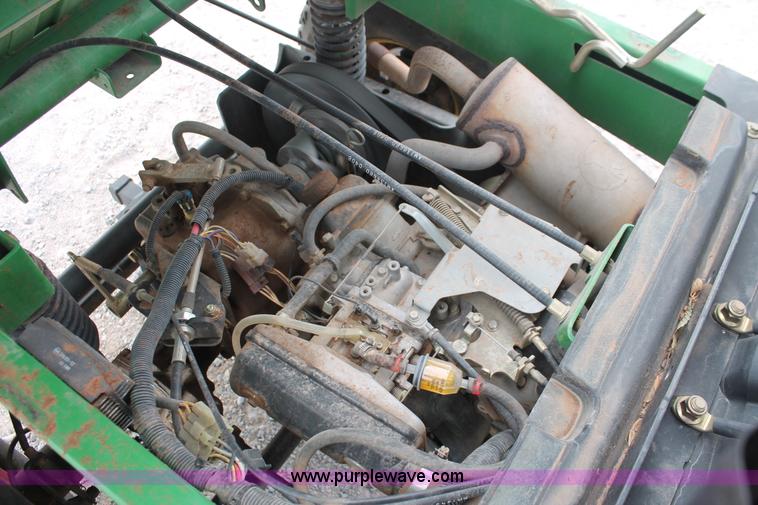 image for item H8258 2006 John Deere HPX Gator utility vehicle