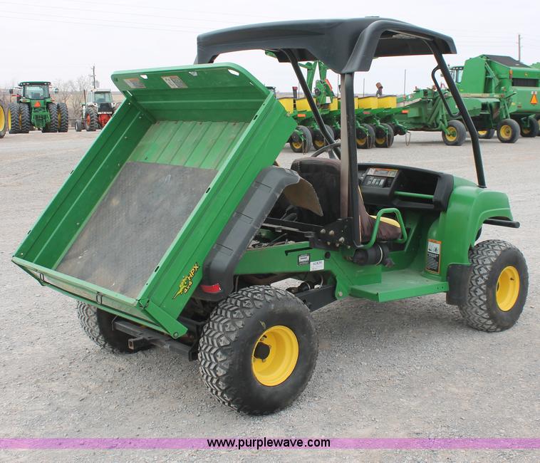 image for item H8258 2006 John Deere HPX Gator utility vehicle