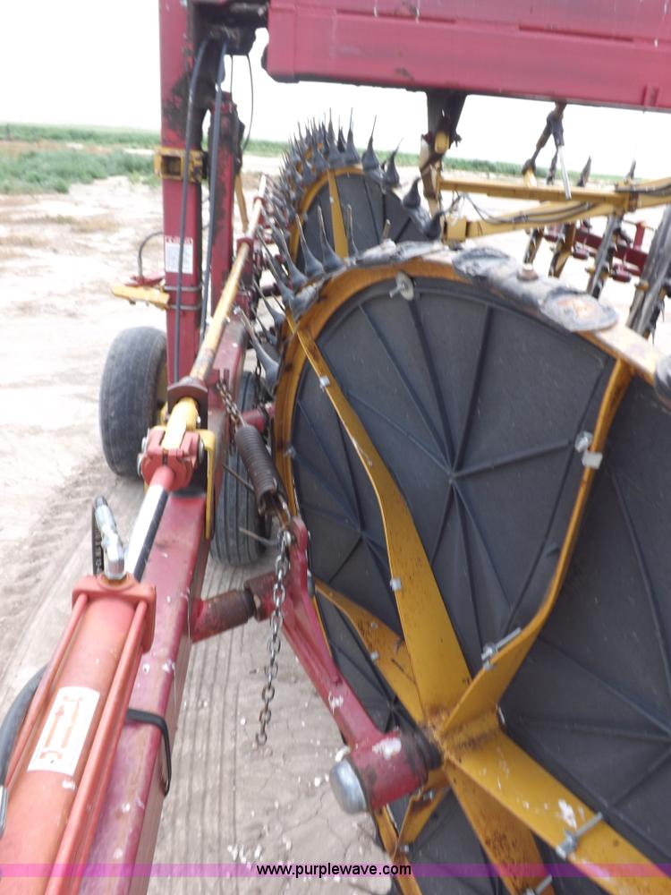 image for item H9229 Darf 917 FD W series 16 wheel hay rake