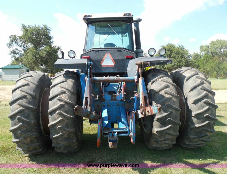 image for item I3432 1993 Ford 846 Versatile 4WD tractor