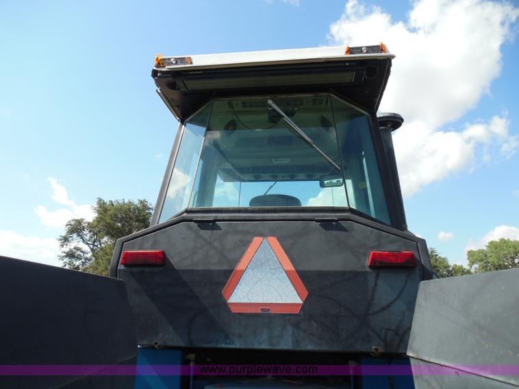 image for item I3432 1993 Ford 846 Versatile 4WD tractor