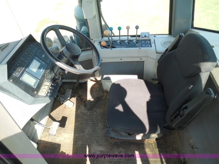 image for item I3432 1993 Ford 846 Versatile 4WD tractor