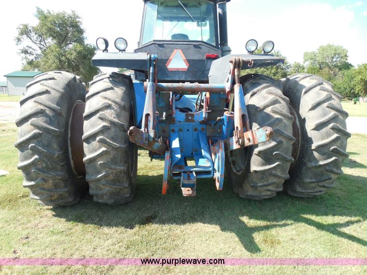 image for item I3432 1993 Ford 846 Versatile 4WD tractor