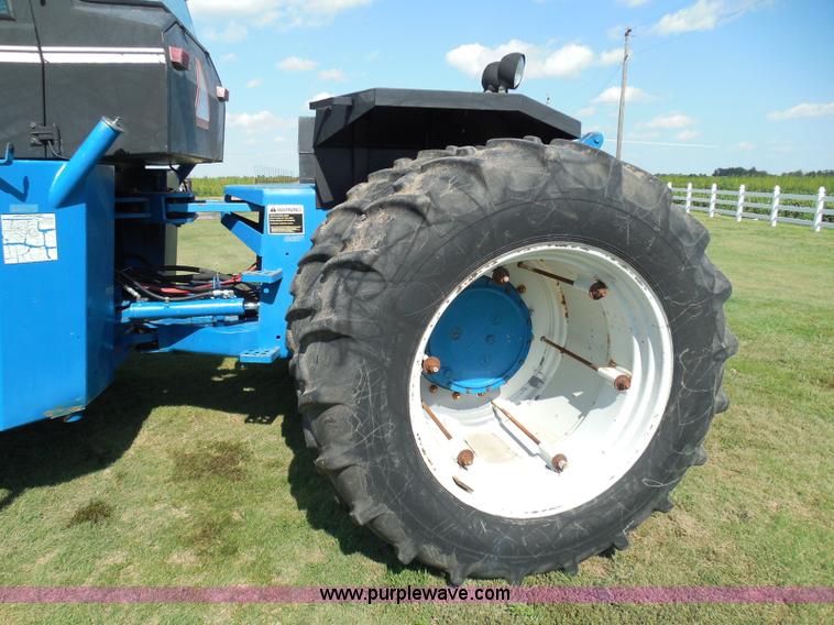 image for item I3432 1993 Ford 846 Versatile 4WD tractor