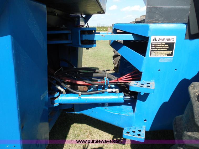 image for item I3432 1993 Ford 846 Versatile 4WD tractor