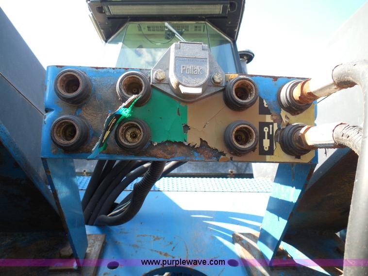 image for item I3432 1993 Ford 846 Versatile 4WD tractor