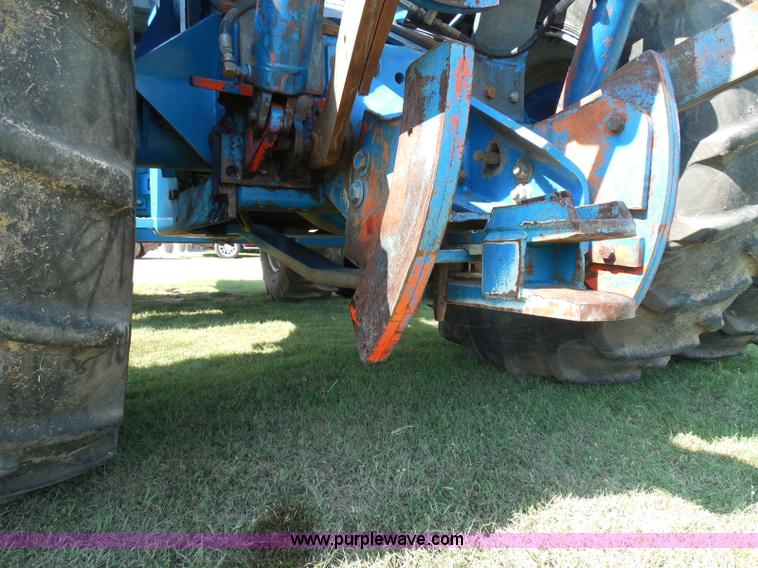 image for item I3432 1993 Ford 846 Versatile 4WD tractor