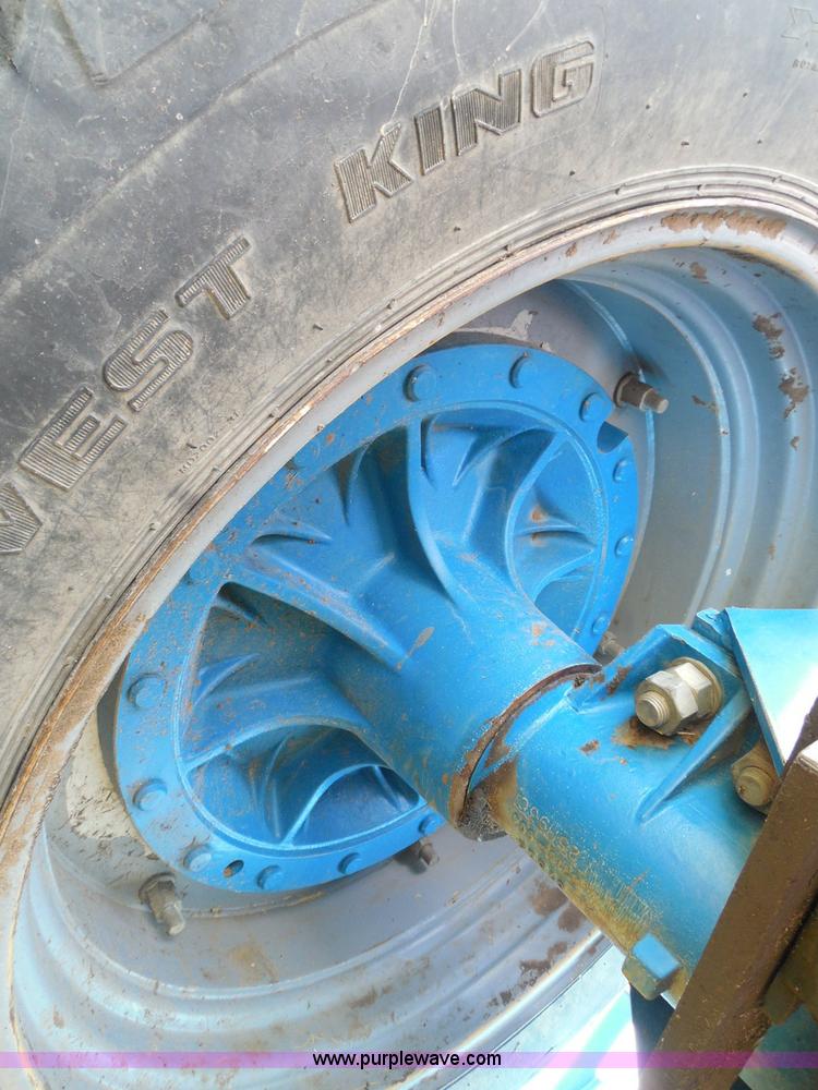 image for item I3432 1993 Ford 846 Versatile 4WD tractor