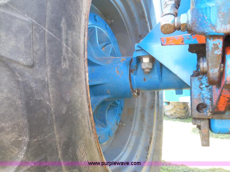 image for item I3432 1993 Ford 846 Versatile 4WD tractor