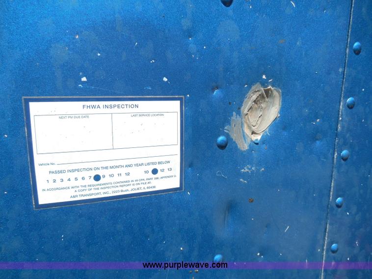 image for item I3463 1997 Freightliner FLD semi truck