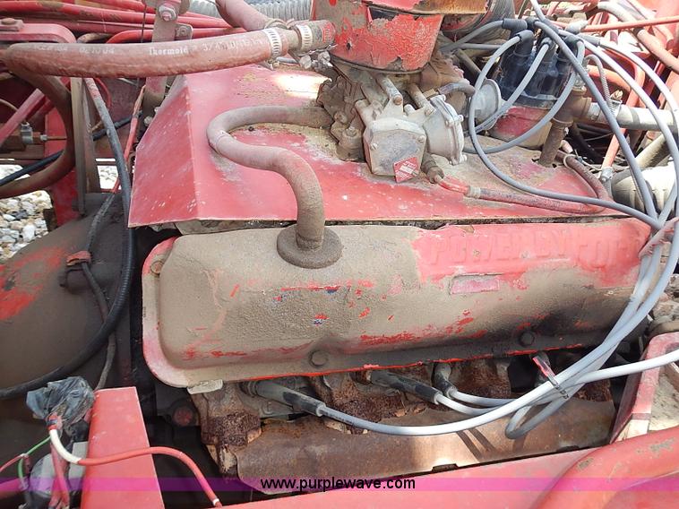 image for item I3521 New Holland 1049 stack cruiser