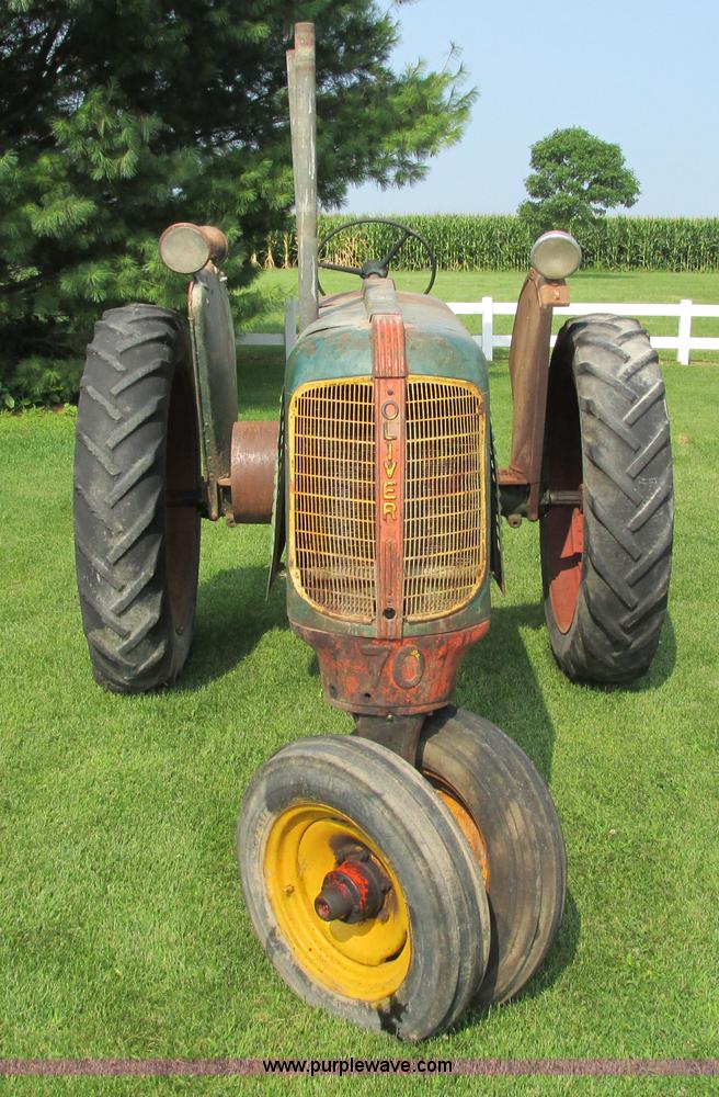 image for item I4141 Oliver 70 tractor