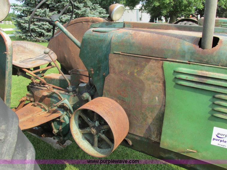 image for item I4141 Oliver 70 tractor