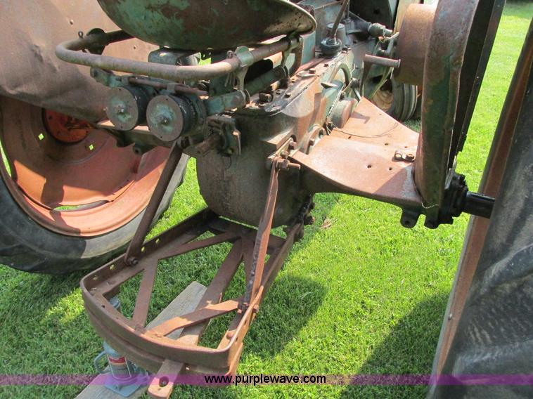 image for item I4141 Oliver 70 tractor