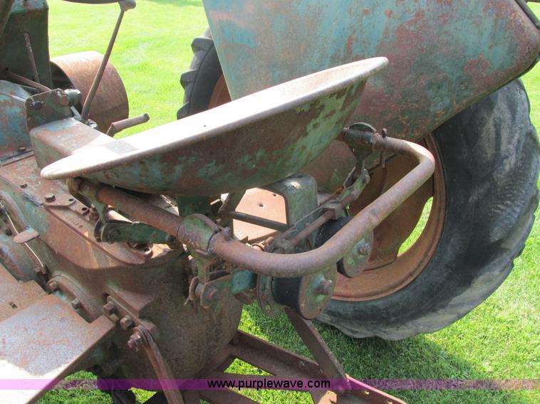 image for item I4141 Oliver 70 tractor