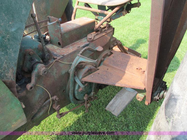 image for item I4141 Oliver 70 tractor