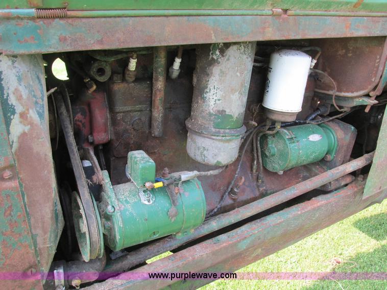 image for item I4141 Oliver 70 tractor