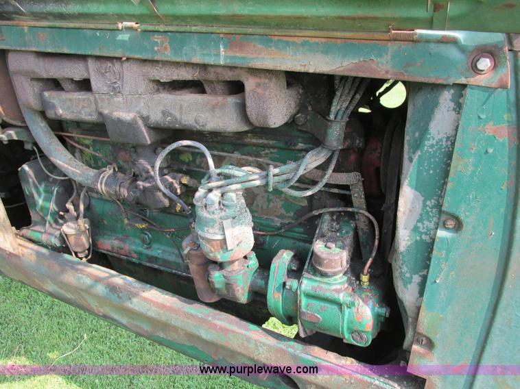 image for item I4141 Oliver 70 tractor