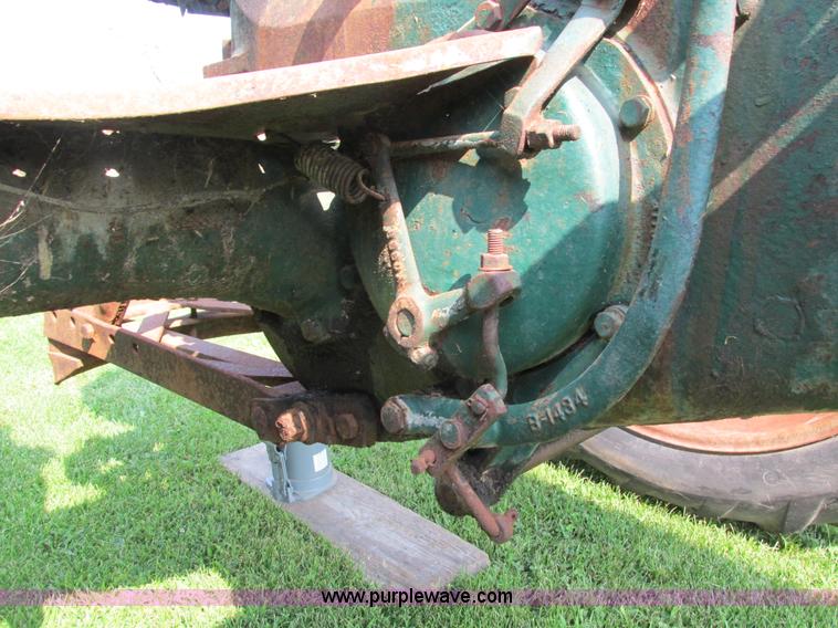 image for item I4141 Oliver 70 tractor