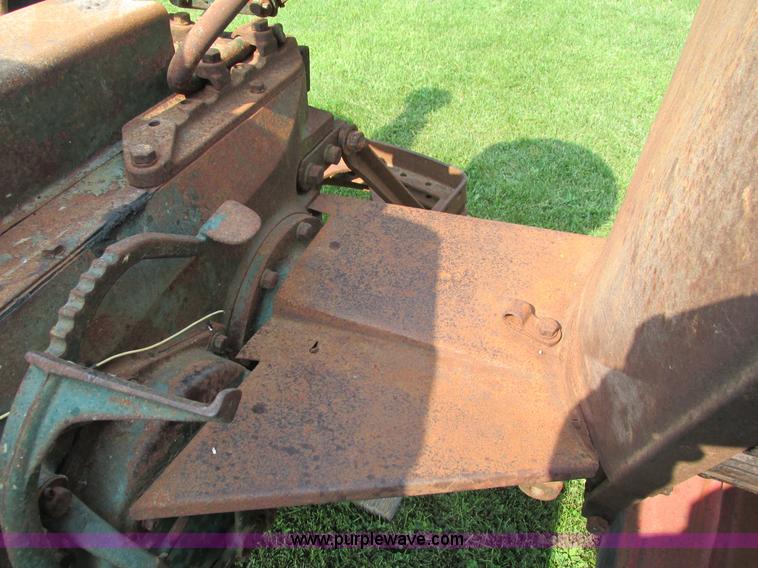 image for item I4141 Oliver 70 tractor