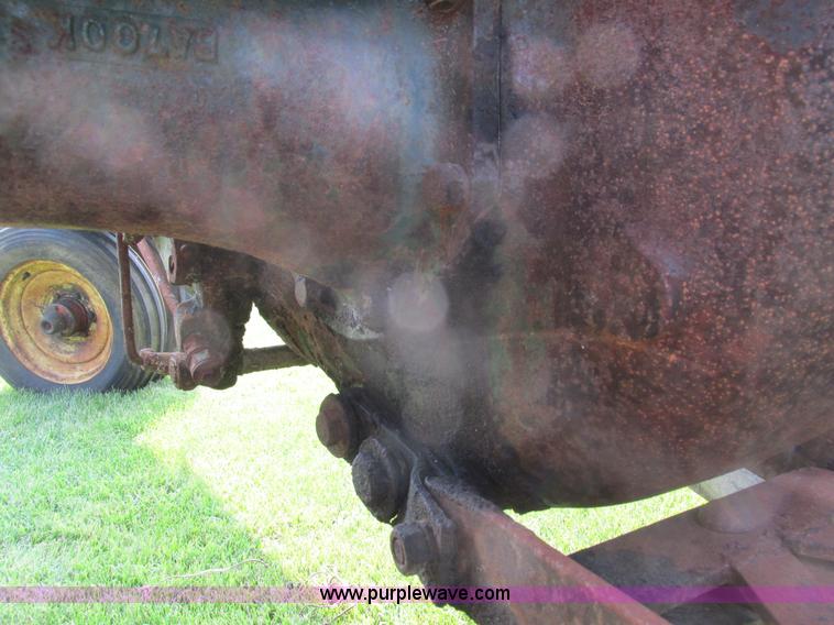 image for item I4141 Oliver 70 tractor