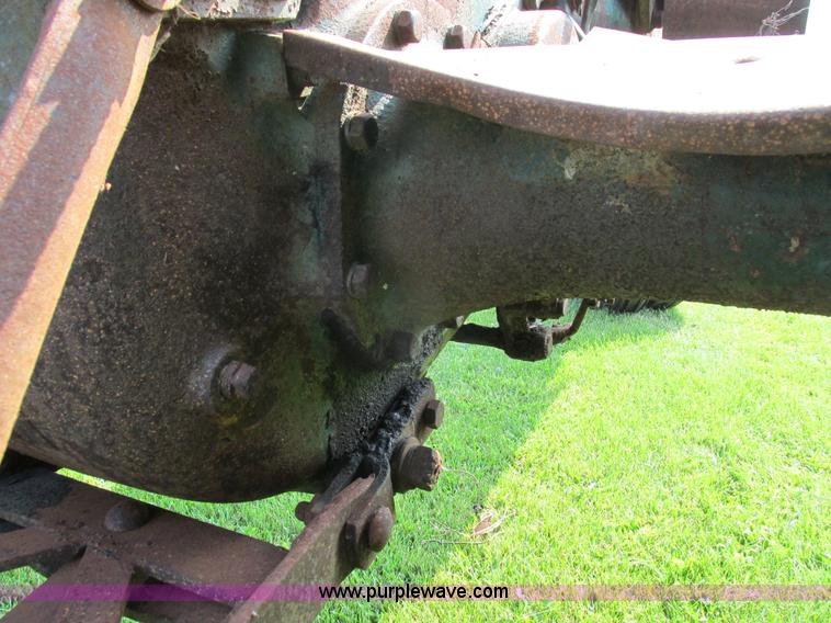 image for item I4141 Oliver 70 tractor