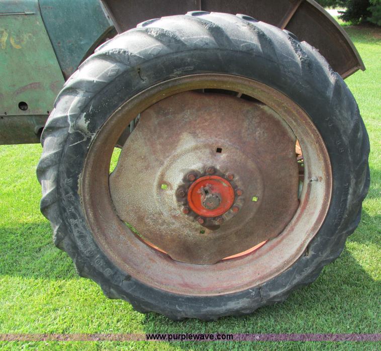 image for item I4141 Oliver 70 tractor