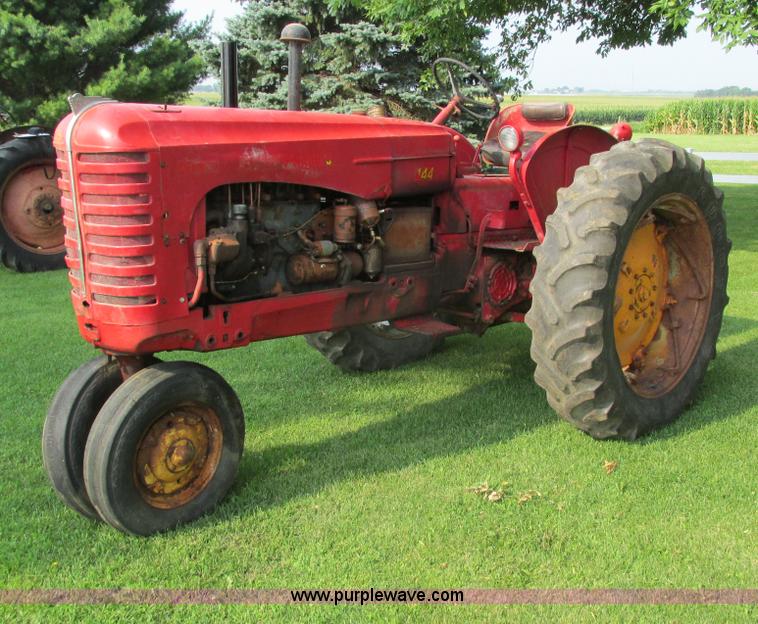 image for item I4144 Massey-Harris 444 tractor