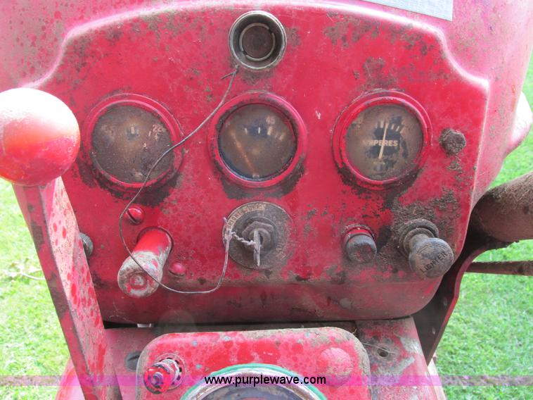 image for item I4144 Massey-Harris 444 tractor