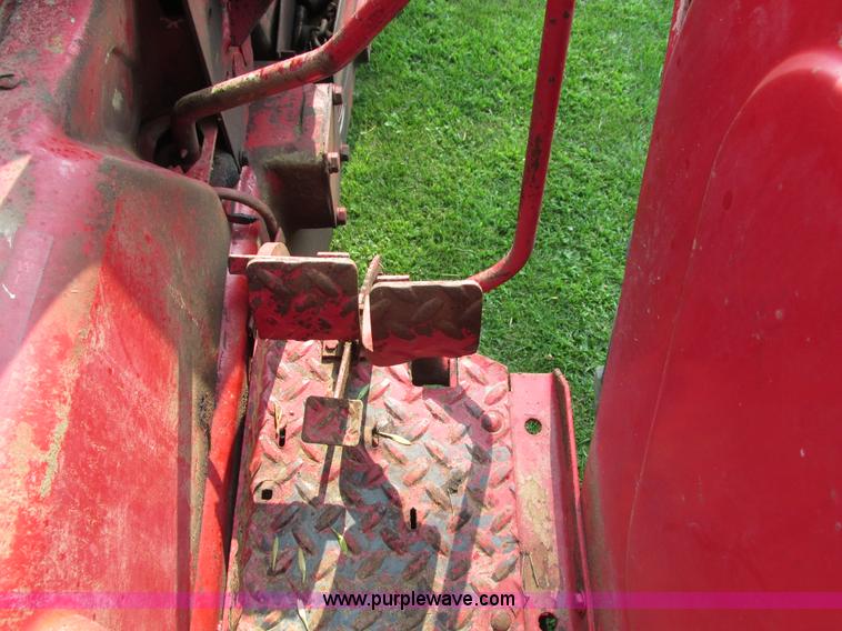 image for item I4144 Massey-Harris 444 tractor