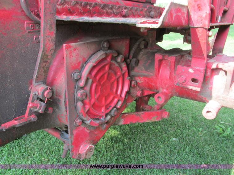 image for item I4144 Massey-Harris 444 tractor