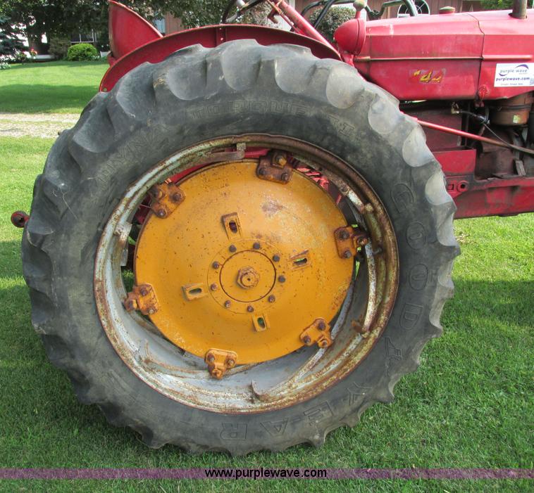 image for item I4144 Massey-Harris 444 tractor