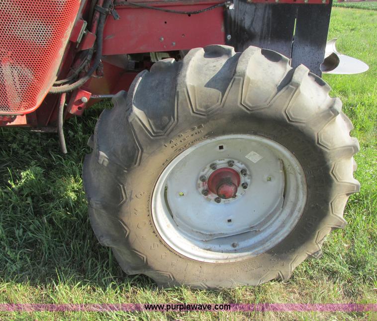 image for item I6215 1995 Case IH 2188 Axial-Flow combine