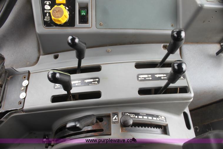 image for item I7256 1997 New Holland 7740SL MFWD tractor