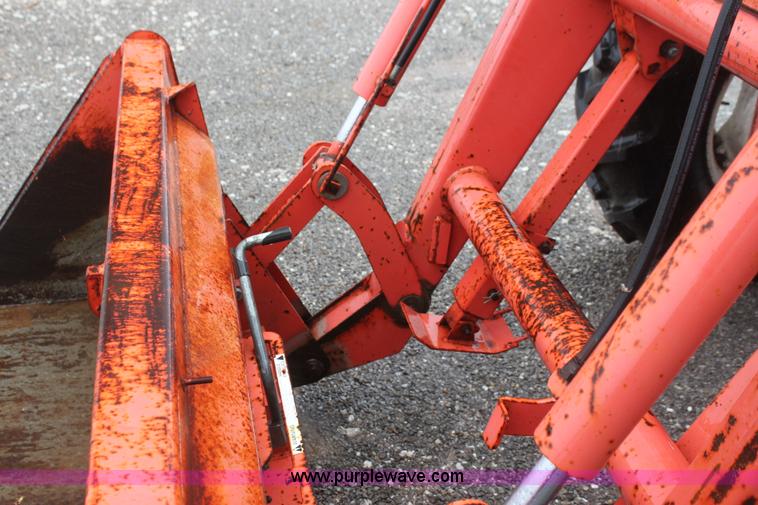 image for item I7256 1997 New Holland 7740SL MFWD tractor