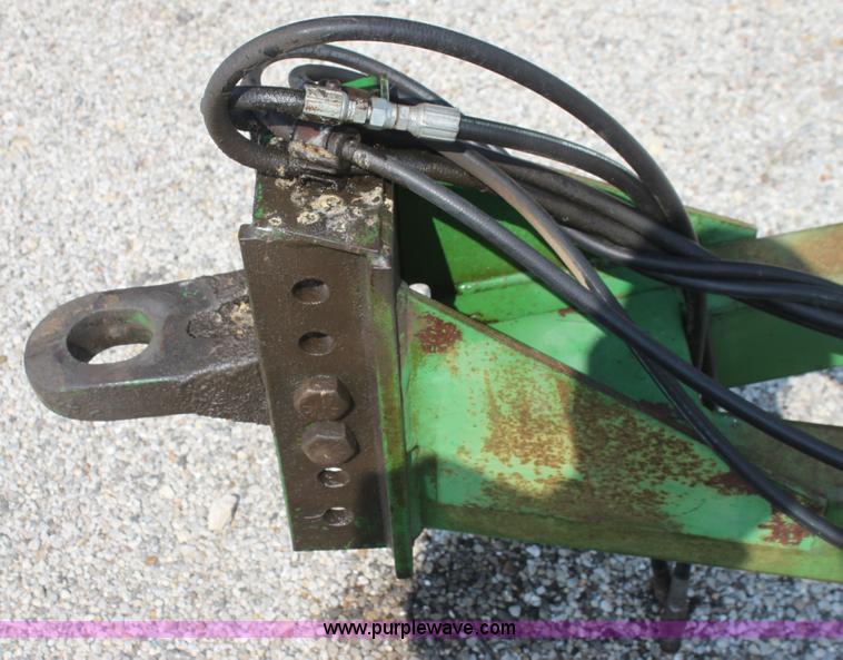 image for item I7270 John Deere 960 folding cultivator