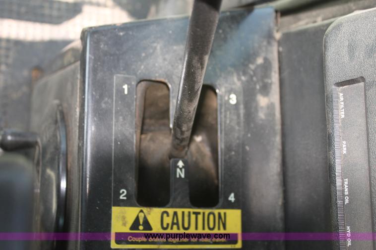 image for item I7273 1987 John Deere 8820 Titan II combine