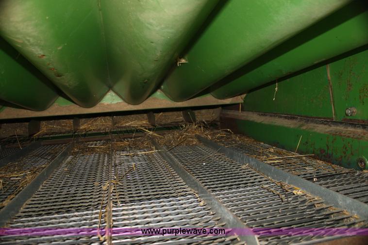 image for item I7273 1987 John Deere 8820 Titan II combine