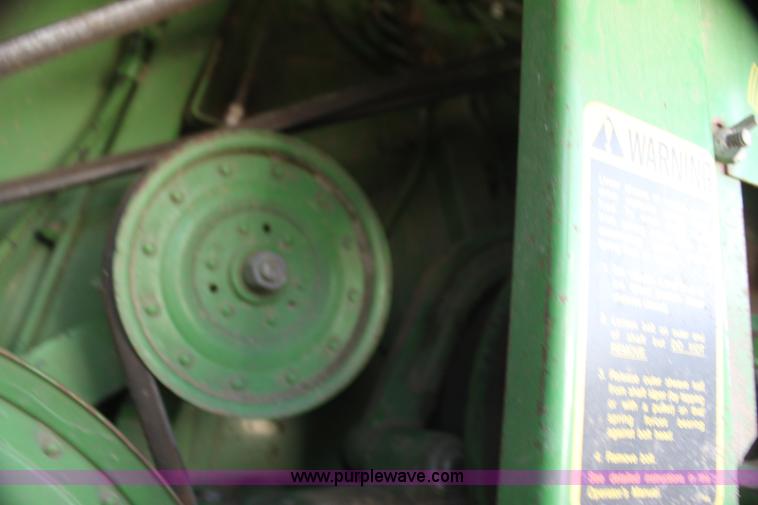 image for item I7273 1987 John Deere 8820 Titan II combine