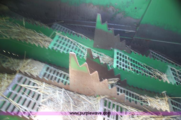 image for item I7273 1987 John Deere 8820 Titan II combine