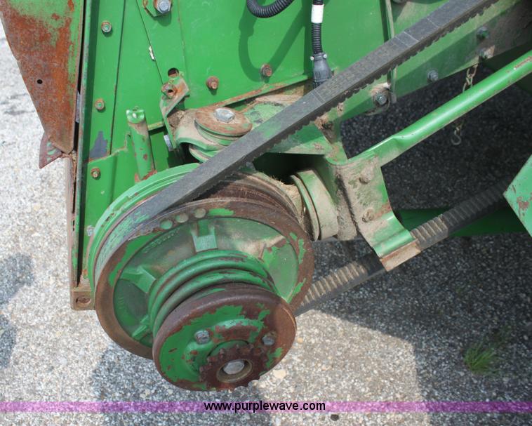 image for item I7273 1987 John Deere 8820 Titan II combine