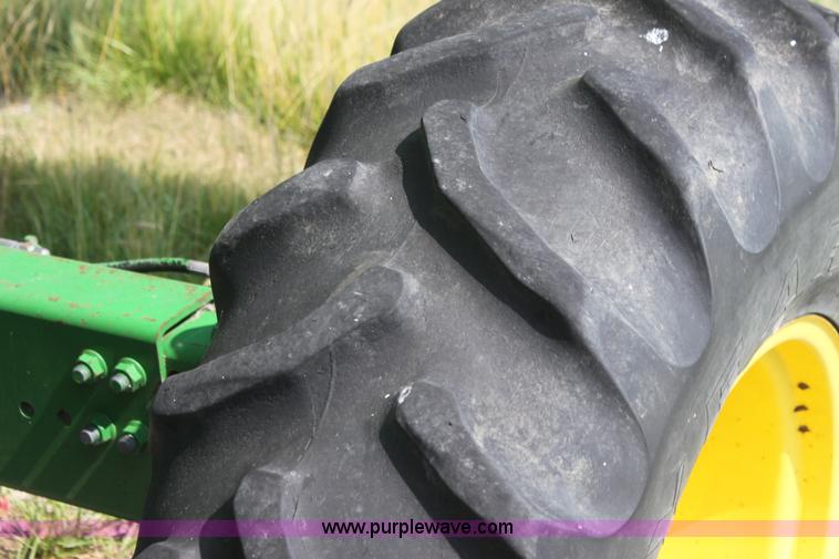 image for item I7273 1987 John Deere 8820 Titan II combine