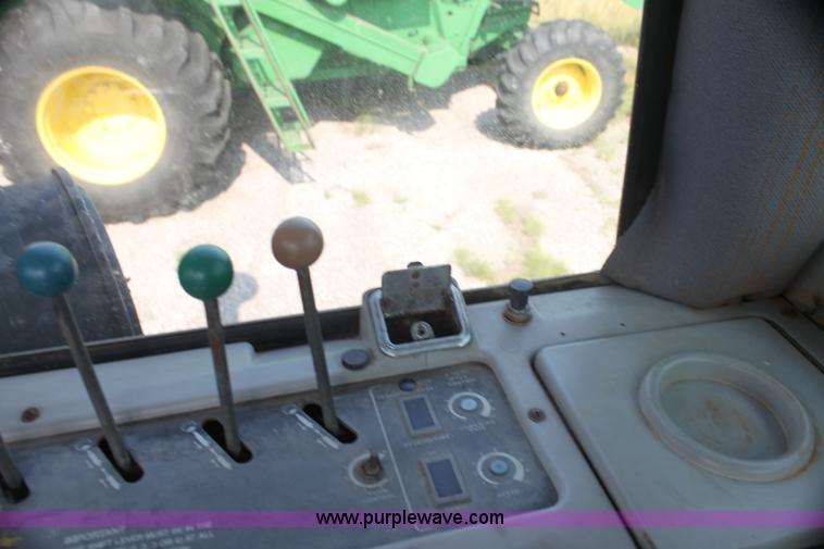 image for item I7274 1990 Ford 976 Versatile Designation 6 4WD tractor